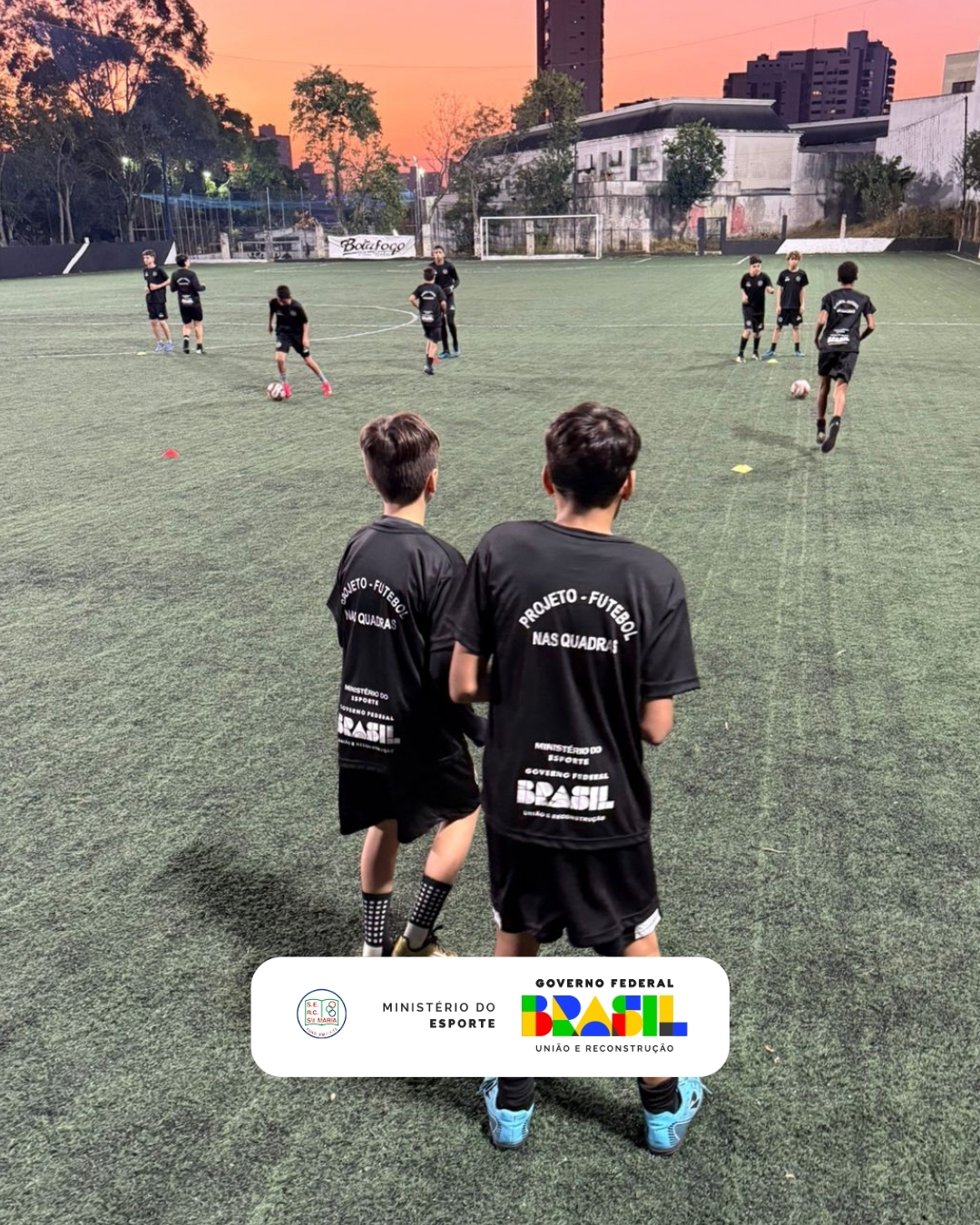 2041b3f7562d4563b54fd91337b7c56c